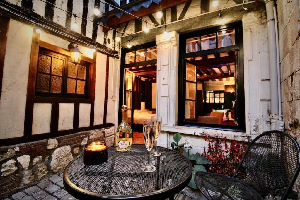 Le Spa Gustave - Sauna, Jacuzzi & Terrasse A Руан Екстер'єр фото